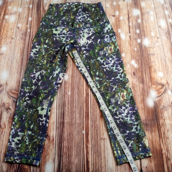 Lululemon Wunder Under Crop II High Rise Leggings Full-On Luxtreme Flor Size  4 - Picture 7 of 16